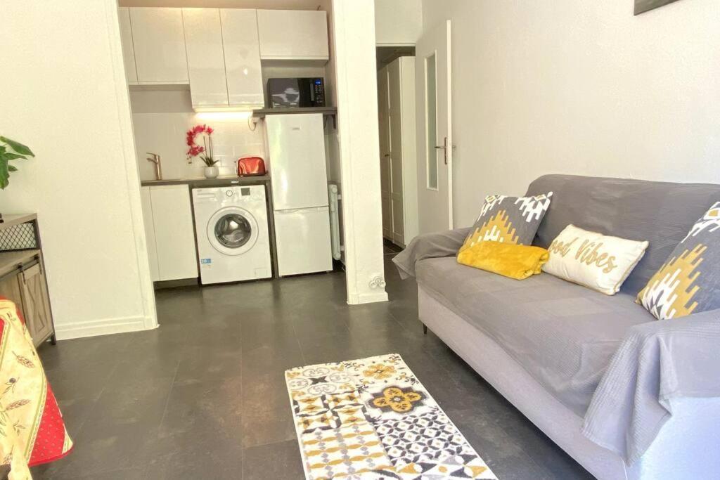 Studio Balcon, Centre Ville, Proximite Plages, Commerces, Restaurants, Musees... อองทีบส์ ภายนอก รูปภาพ