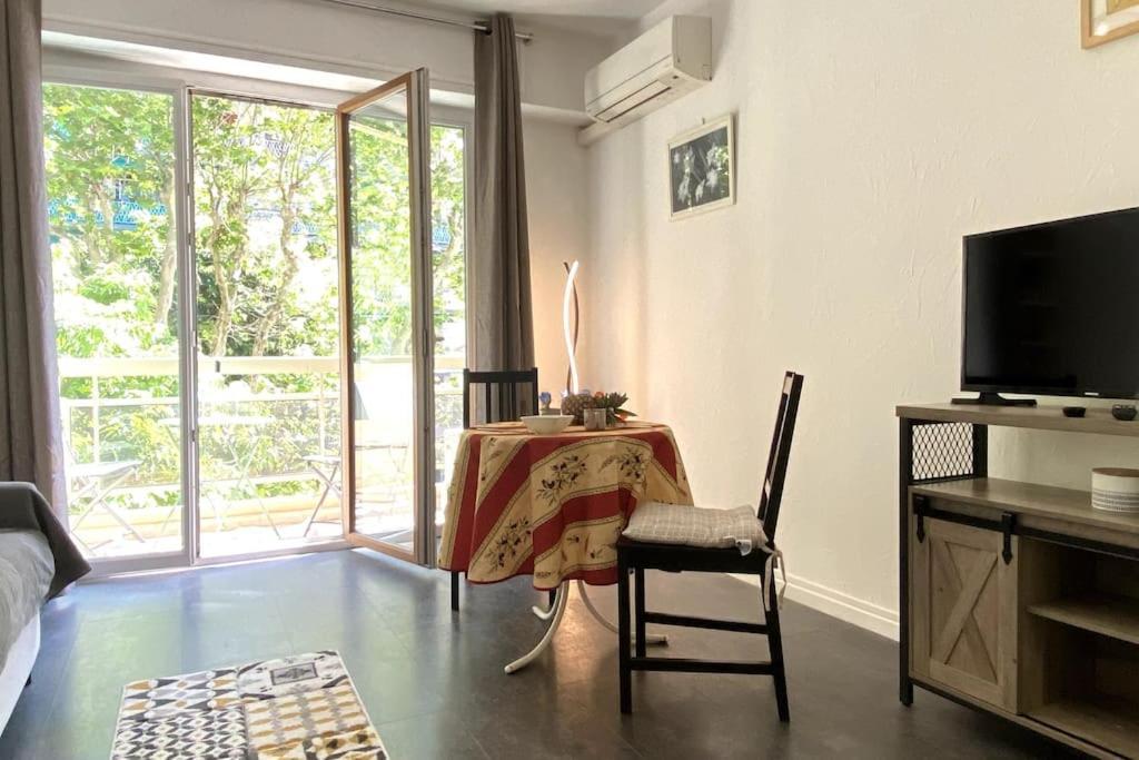 Studio Balcon, Centre Ville, Proximite Plages, Commerces, Restaurants, Musees... อองทีบส์ ภายนอก รูปภาพ