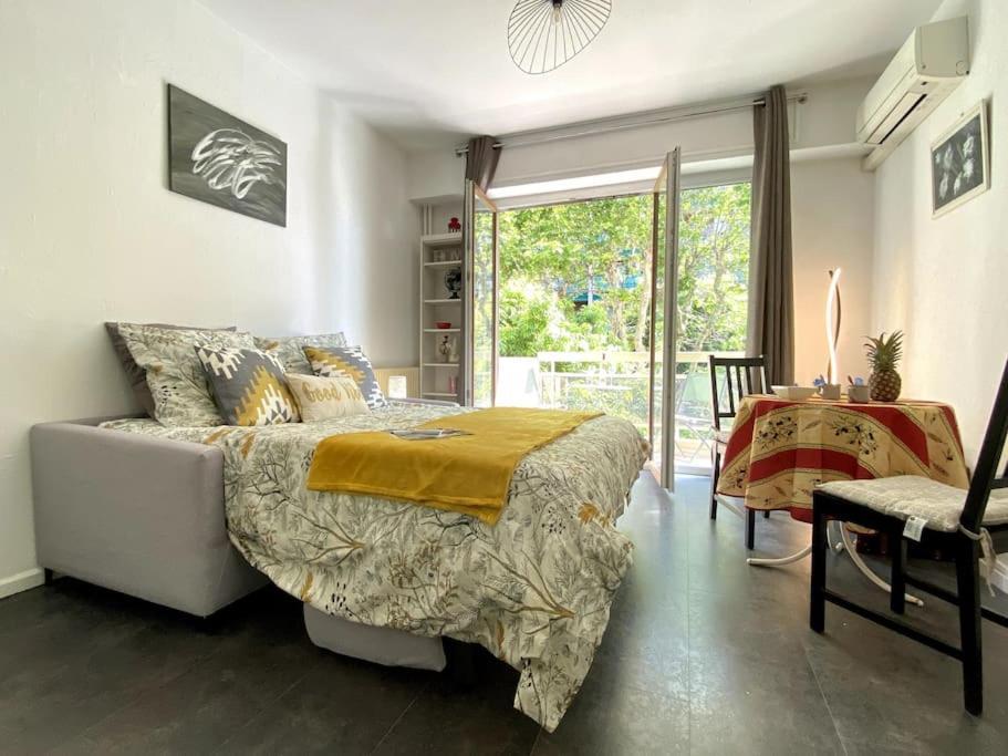 Studio Balcon, Centre Ville, Proximite Plages, Commerces, Restaurants, Musees... อองทีบส์ ภายนอก รูปภาพ